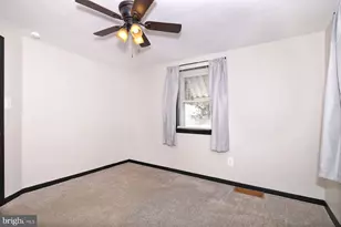 618 Hill St, Lebanon, PA 17046 - Photo 13