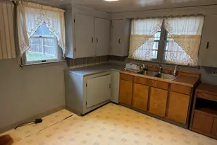 717 W Oak St, Palmyra, PA 17078 - Photo 9