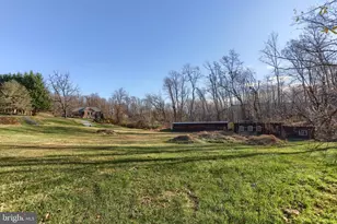 433 Sheep Hill Rd, Newmanstown, PA 17073 - Photo 5