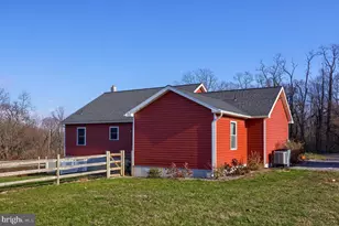 262 W Texter Mission Rd, Robesonia, PA 19551 - Photo 5