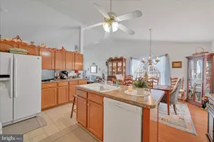 1592 Berry Dr, Lebanon, PA 17046 - Photo 13