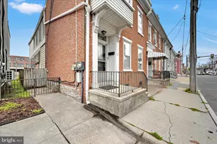 33 N 10th St, Lebanon, PA 17046 - Photo 3