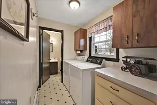 2 Perri Ave, Myerstown, PA 17067 - Photo 17