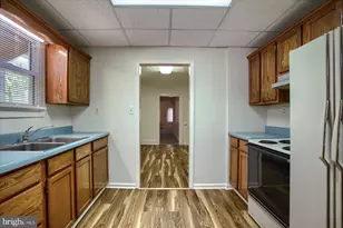 424 W Main St, Palmyra, PA 17078 - Photo 11