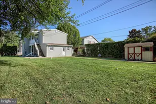 424 W Main St, Palmyra, PA 17078 - Photo 17