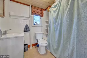 29 Memorial Blvd, Newmanstown, PA 17073 - Photo 15