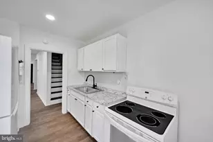 335 S 9th St, Lebanon, PA 17042 - Photo 9