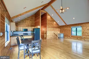 125 Pebble Beach Dr, Hazleton, PA 18202 - Photo 15