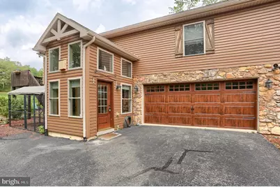 125 Pebble Beach Drive, Hazleton, PA 18202 - Photo 5