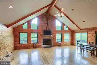 125 Pebble Beach Drive, Hazleton, PA 18202 - Photo 11