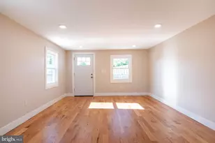 305 Parsonage St, Pittston, PA 18640 - Photo 7