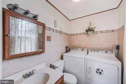 635 Vine Street, Freeland, PA 18224 - Photo 29