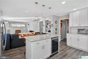 58 E Lafayette Pl, Wilkes Barre, PA 18702 - Photo 17