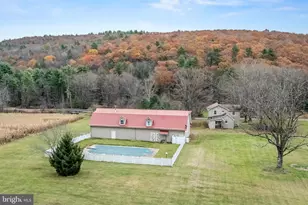 228 Huntington Creek, Sweet Valley, PA 18656 - Photo 15