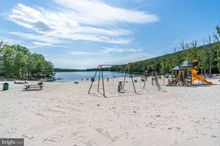 720 Turnberry Ln, Hazleton, PA 18202 - Photo 85