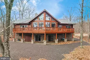 720 Turnberry Ln, Hazleton, PA 18202 - Photo 3