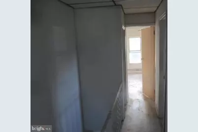 2724 N Main Avenue, Scranton, PA 18503 - Photo 9