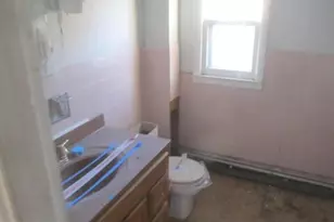 2724 N Main Ave, Scranton, PA 18503 - Photo 17