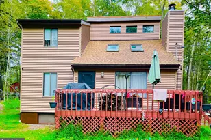 72 E Creek View Dr, Gouldsboro, PA 18424 - Photo 3