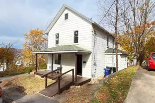 6 Fern Ave, Carbondale, PA 18407 - Photo 3