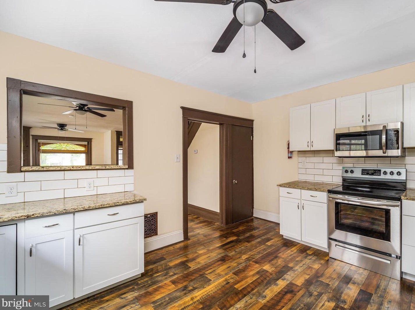 352 Spruce St, Pottstown PA  19464-5340 exterior