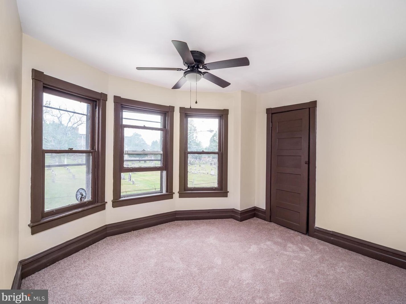 352 Spruce St, Pottstown PA  19464-5340 exterior