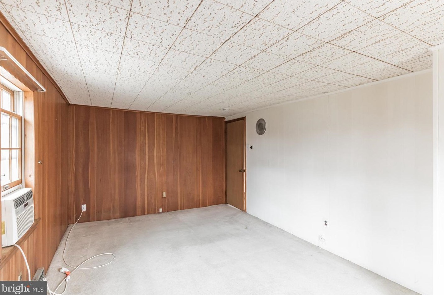 545 Lower State Rd, North Wales PA 19454-1318 exterior