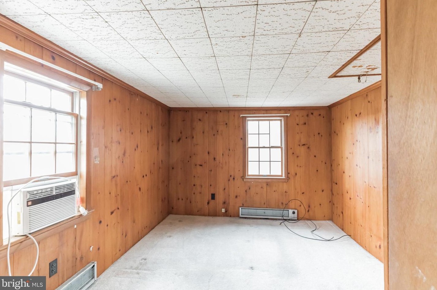 545 Lower State Rd, North Wales PA 19454-1318 exterior