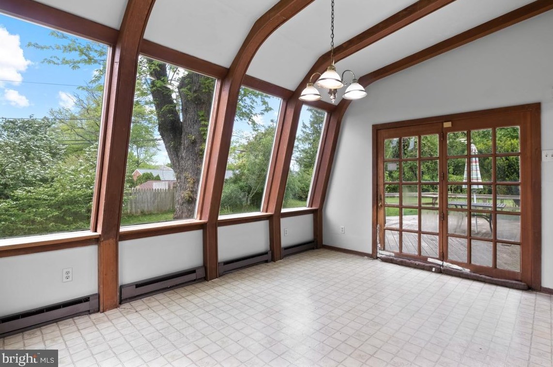 515 Station Ave, Ardsley PA  19038-1418 exterior