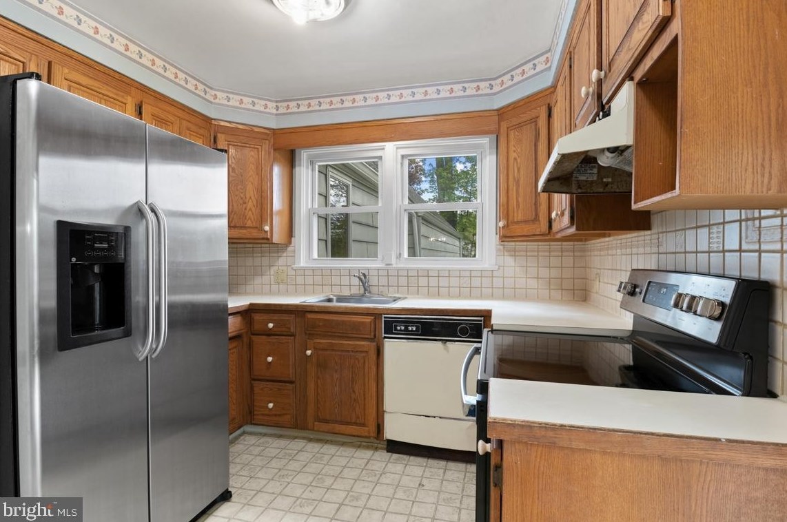 515 Station Ave, Ardsley PA  19038-1418 exterior