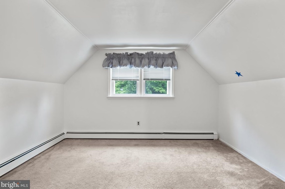 515 Station Ave, Ardsley PA  19038-1418 exterior