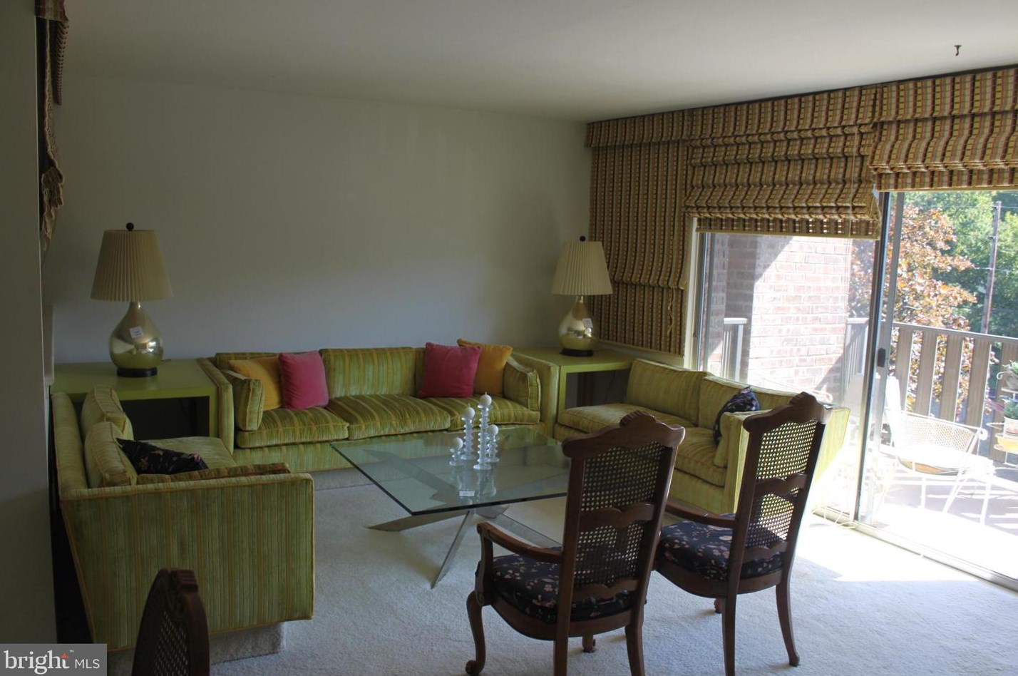 1610 The Fairway, Meadowbrook PA  19046-1609 exterior