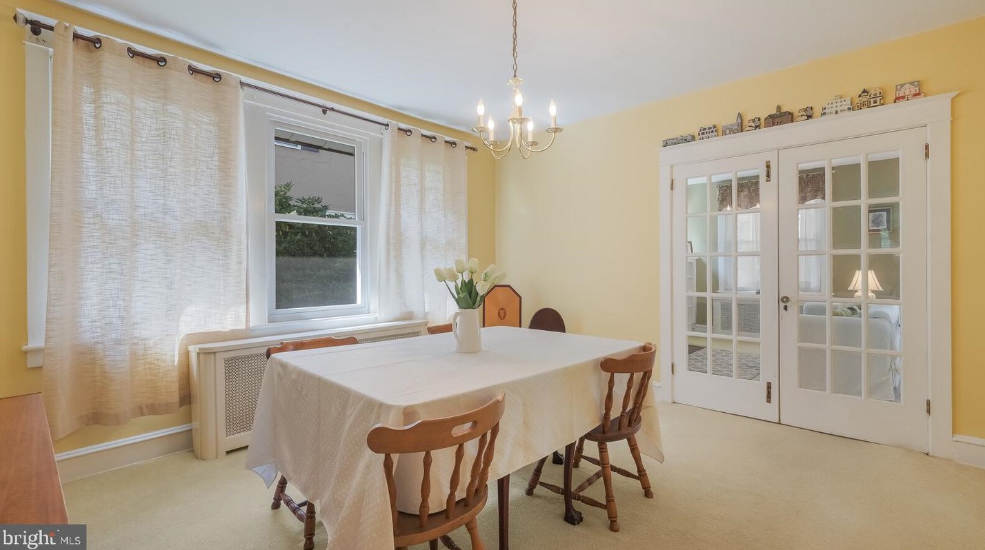 227 Cliveden Ave, Ardsley PA 19038-3509 exterior