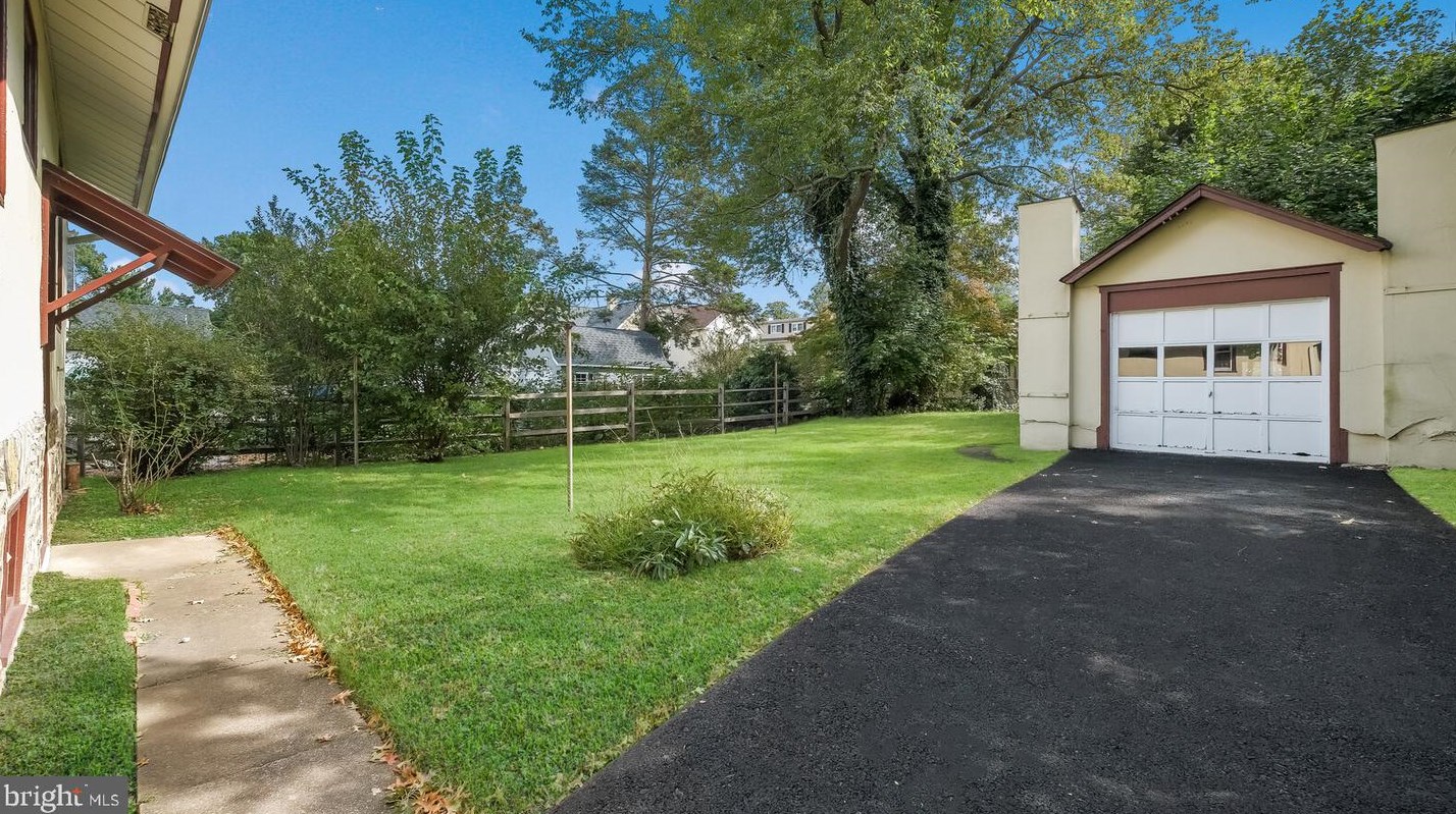 227 Cliveden Ave, Ardsley PA 19038-3509 exterior