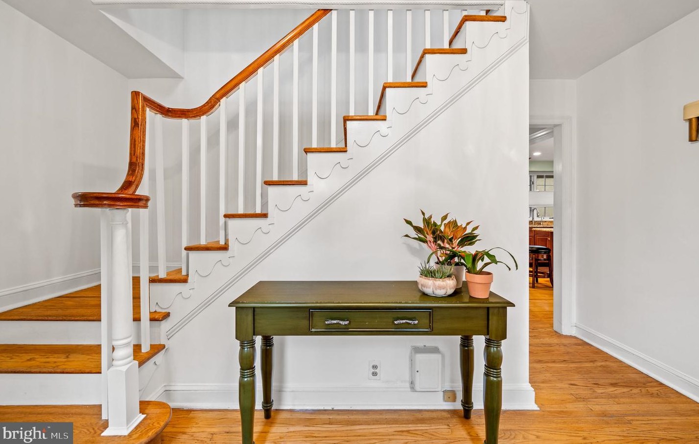 711 Sussex Rd, Penn Wynne PA 19096-2414 exterior