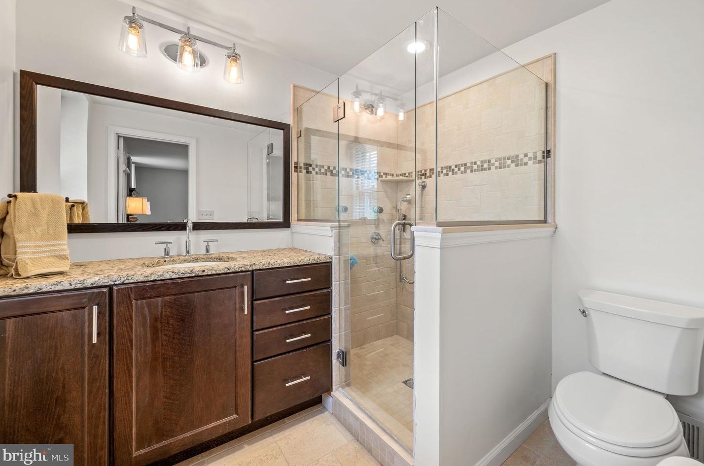 711 Sussex Rd, Penn Wynne PA 19096-2414 exterior