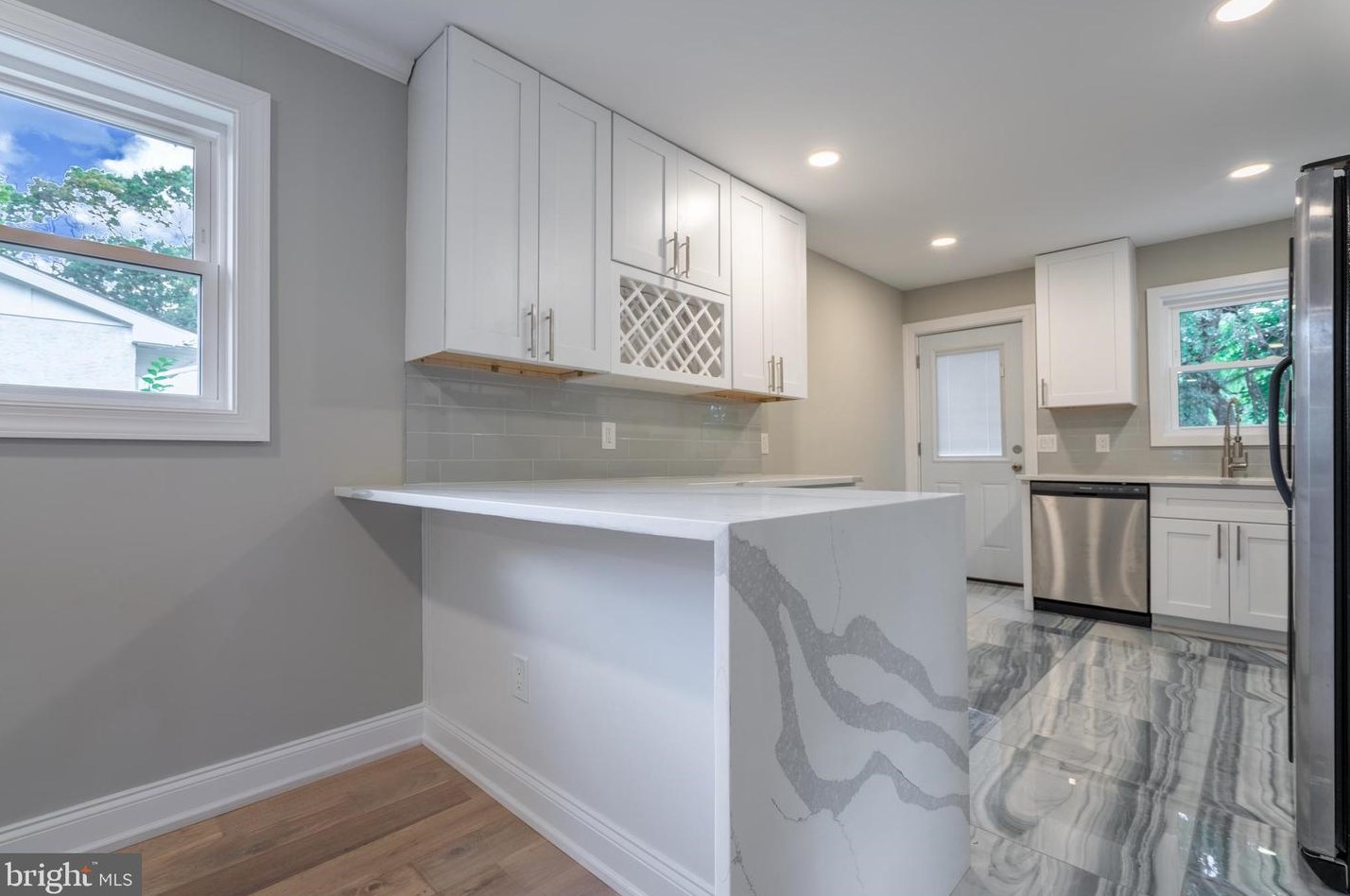 247 Hills Ave, Ardsley PA  19038-1623 exterior