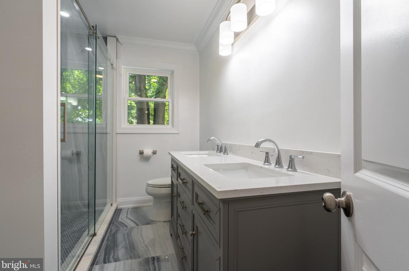 247 Hills Ave, Ardsley PA  19038-1623 exterior