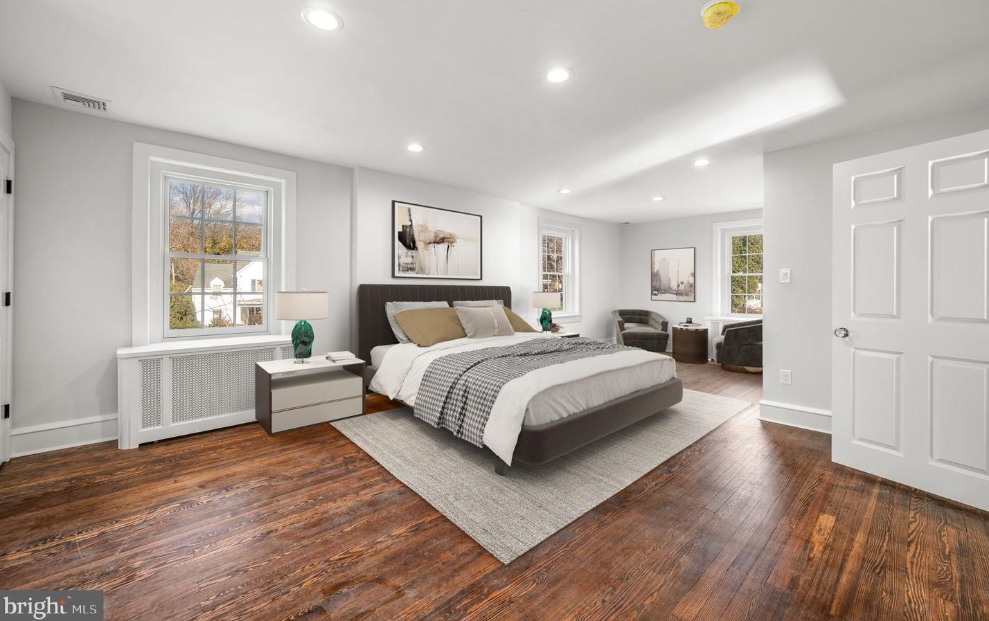 250 Hathaway Ln, Penn Wynne PA 19096-1924 exterior