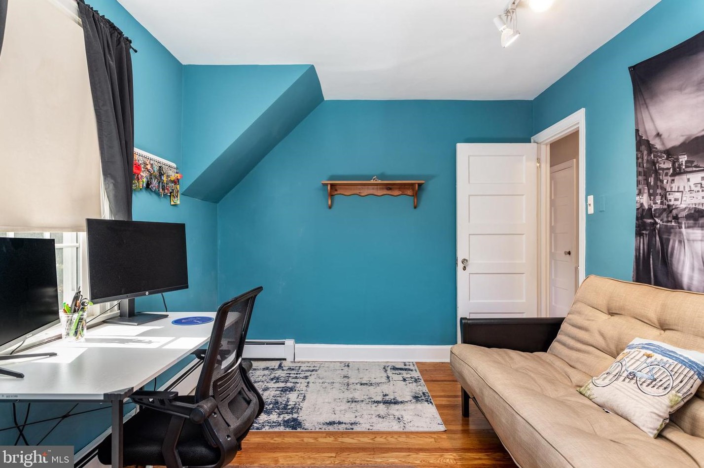 241 Trent Rd, Penn Wynne PA 19096-3219 exterior