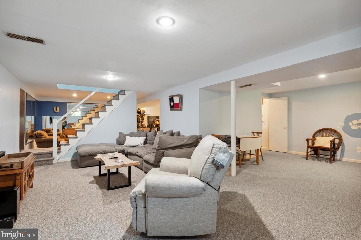 718 Roslyn Ave, Ardsley PA  19038-3805 exterior