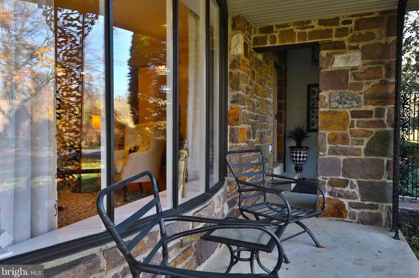 1366 Revelation Rd, Meadowbrook PA  19046-1022 exterior