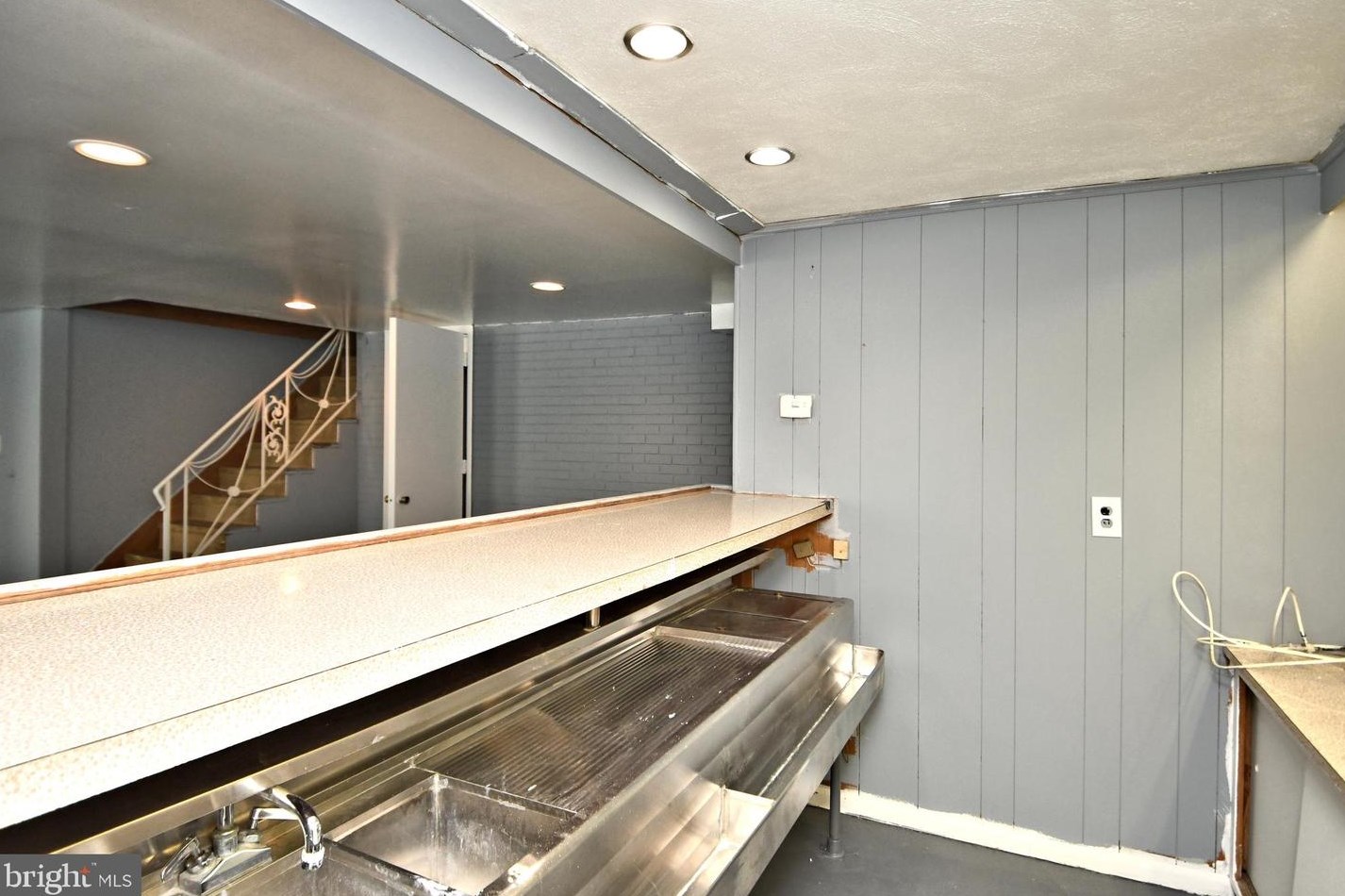 1608 Chattin Rd, Ardsley PA  19038-7119 exterior