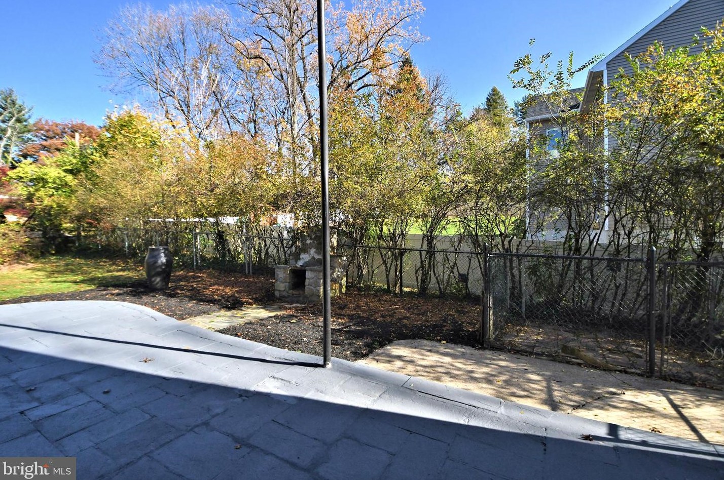 1608 Chattin Rd, Ardsley PA  19038-7119 exterior