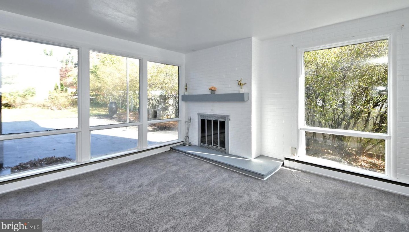 1608 Chattin Rd, Ardsley PA  19038-7119 exterior