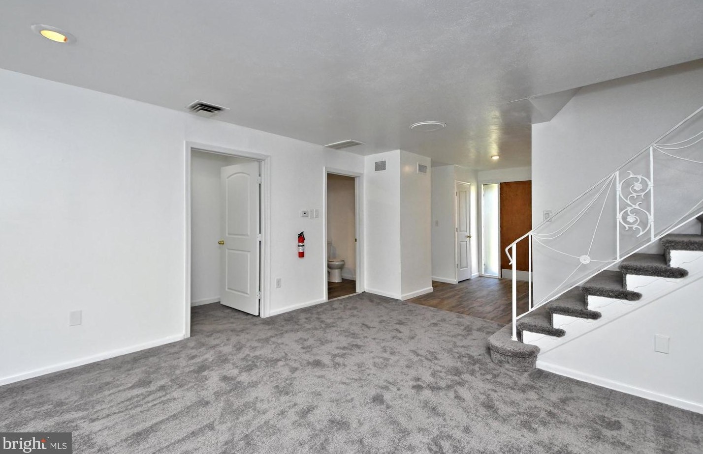 1608 Chattin Rd, Ardsley PA  19038-7119 exterior