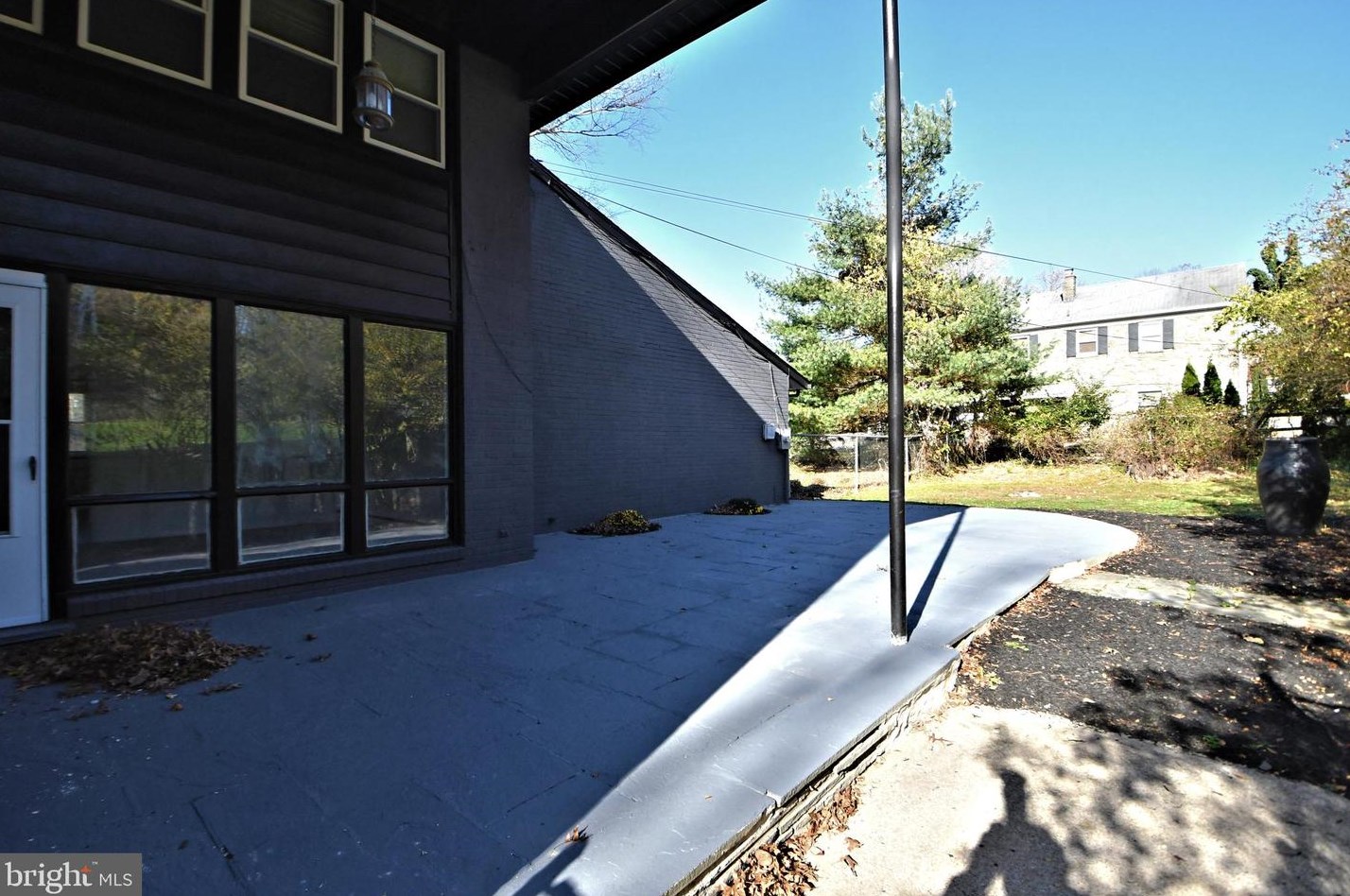 1608 Chattin Rd, Ardsley PA  19038-7119 exterior