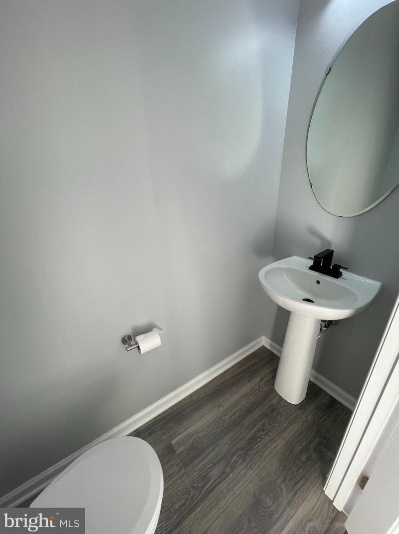 401 Amy Ct, North Wales PA  19454-1466 exterior