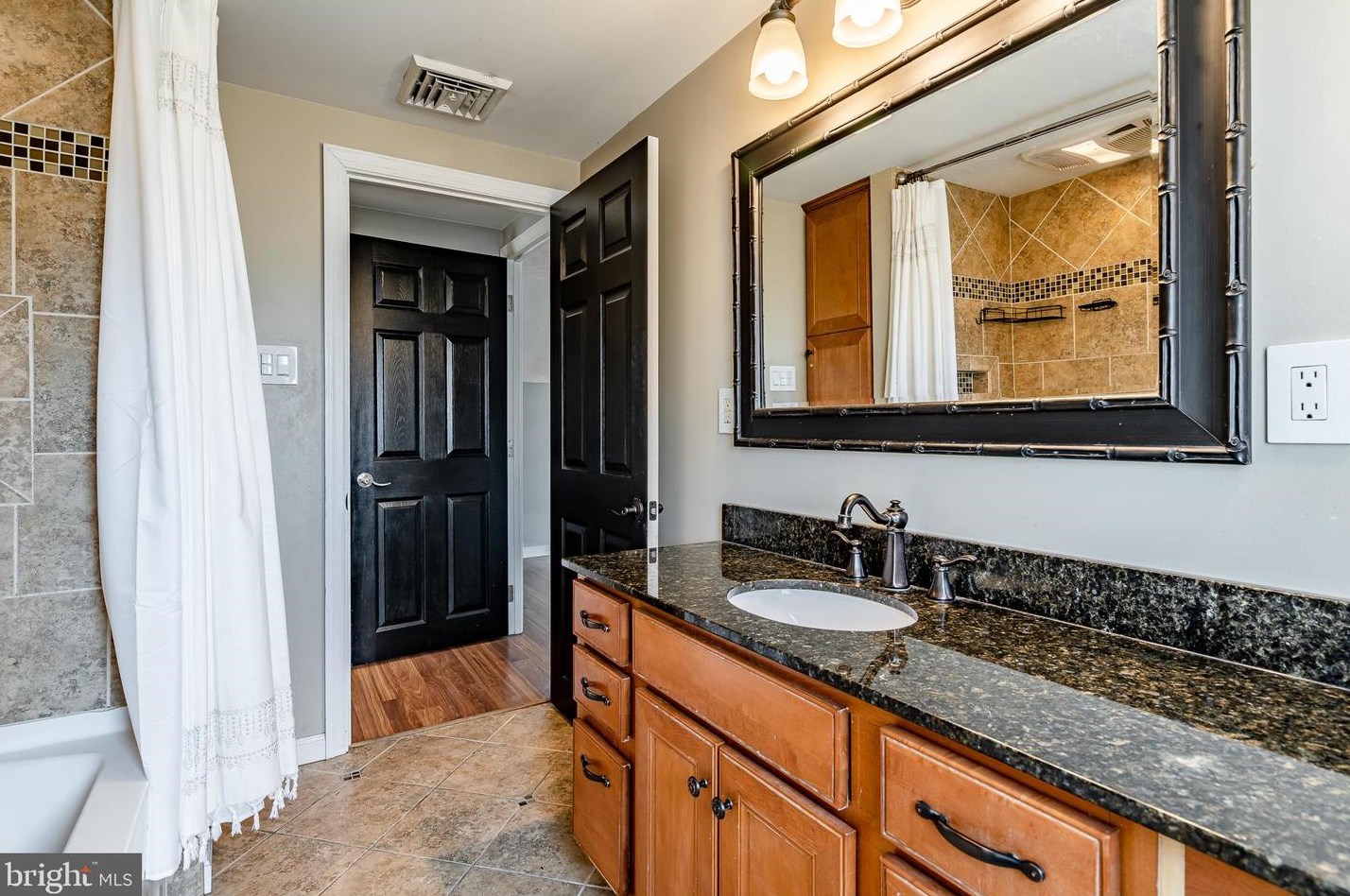 22 10th St, Pottstown PA  19464-5202 exterior