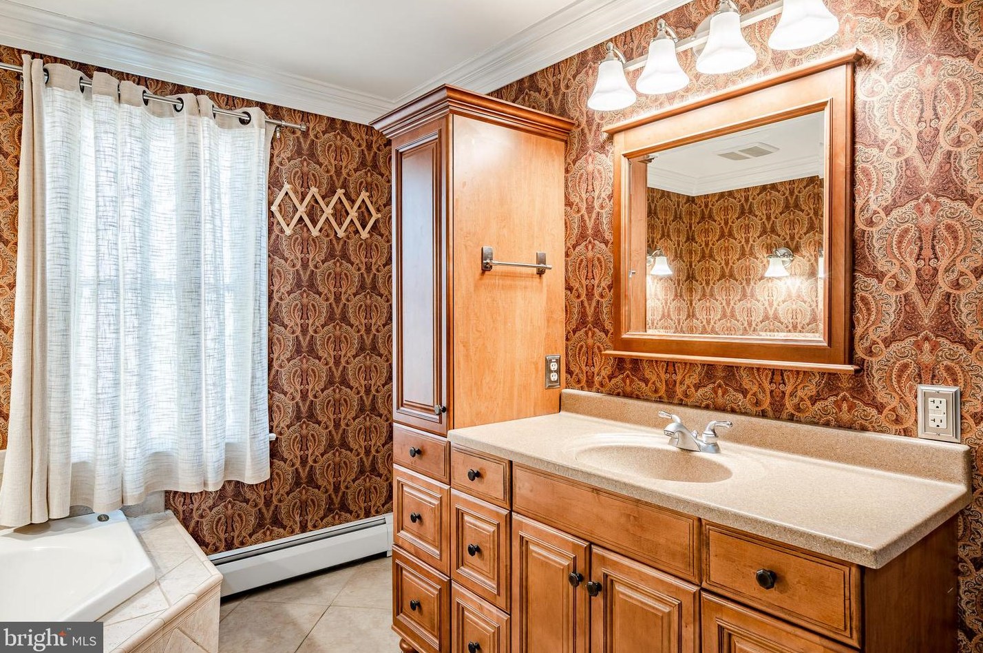 22 10th St, Pottstown PA  19464-5202 exterior